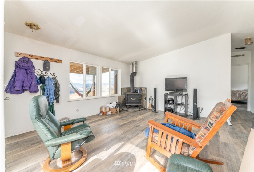 3 Canyon View, Orondo, Washington 98843, 2 Bedrooms Bedrooms, ,2 BathroomsBathrooms,Residential,For Sale,Canyon View,NWM1856428