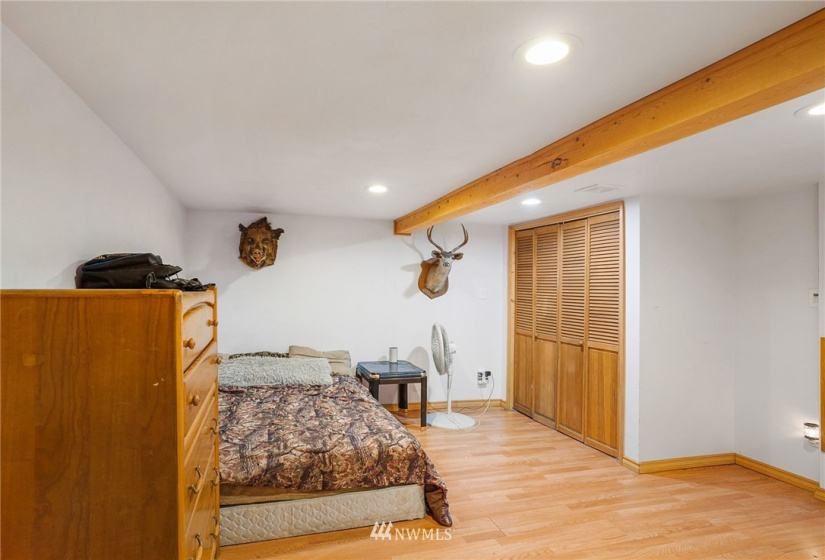 652 Adams, Republic, Washington 99166, 4 Bedrooms Bedrooms, ,Residential,For Sale,Adams,NWM1856692