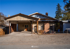 652 Adams, Republic, Washington 99166, 4 Bedrooms Bedrooms, ,Residential,For Sale,Adams,NWM1856692