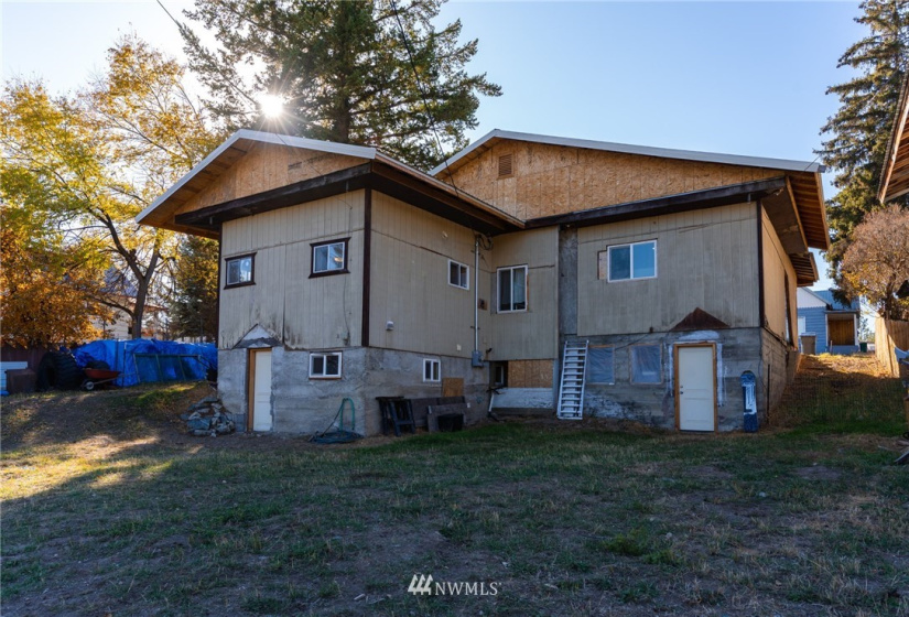 652 Adams, Republic, Washington 99166, 4 Bedrooms Bedrooms, ,Residential,For Sale,Adams,NWM1856692