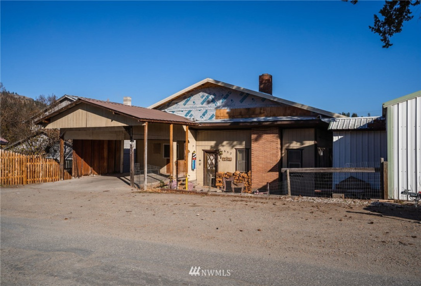 652 Adams, Republic, Washington 99166, 4 Bedrooms Bedrooms, ,Residential,For Sale,Adams,NWM1856692