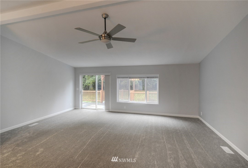 5514 284TH, Stanwood, Washington 98292, 3 Bedrooms Bedrooms, ,2 BathroomsBathrooms,Residential,For Sale,284TH,NWM1855604