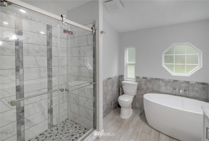 5514 284TH, Stanwood, Washington 98292, 3 Bedrooms Bedrooms, ,2 BathroomsBathrooms,Residential,For Sale,284TH,NWM1855604