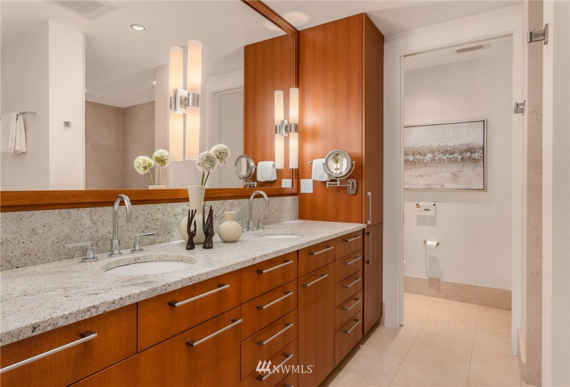 1521 2nd, Seattle, Washington 98101, 2 Bedrooms Bedrooms, ,1 BathroomBathrooms,Residential,For Sale,Fifteen Twenty-One Second Avenue,2nd,NWM1821533