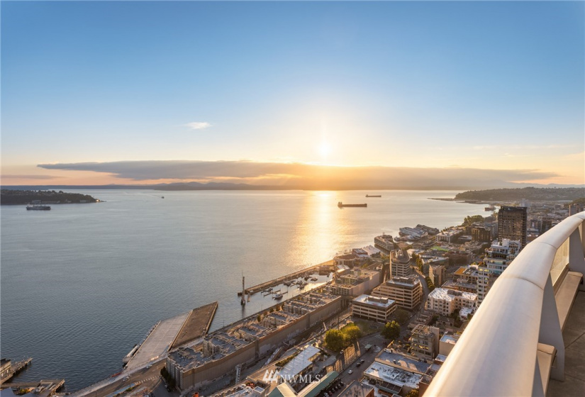 1521 2nd, Seattle, Washington 98101, 2 Bedrooms Bedrooms, ,1 BathroomBathrooms,Residential,For Sale,Fifteen Twenty-One Second Avenue,2nd,NWM1821533