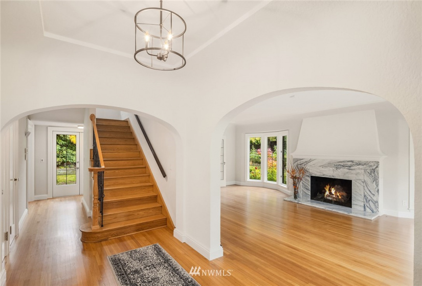 926 Harvard, Seattle, Washington 98102, 4 Bedrooms Bedrooms, ,1 BathroomBathrooms,Residential,For Sale,Harvard,NWM1856019