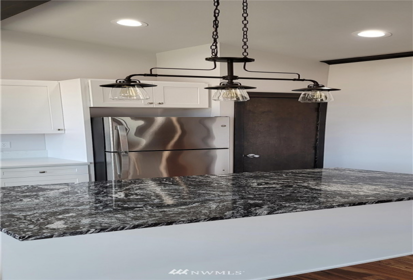 710 3rd, Brewster, Washington 98812, 3 Bedrooms Bedrooms, ,2 BathroomsBathrooms,Residential,For Sale,Eastbay,3rd,NWM1856984