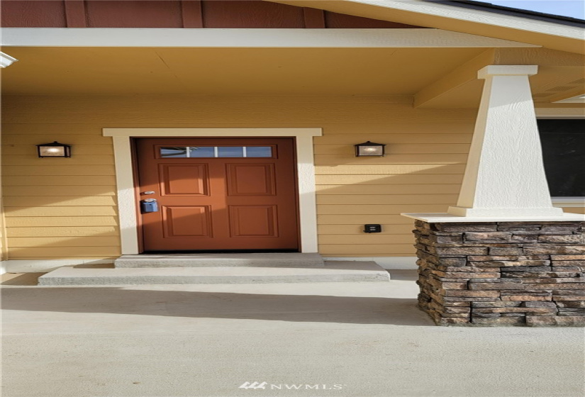 710 3rd, Brewster, Washington 98812, 3 Bedrooms Bedrooms, ,2 BathroomsBathrooms,Residential,For Sale,Eastbay,3rd,NWM1856984