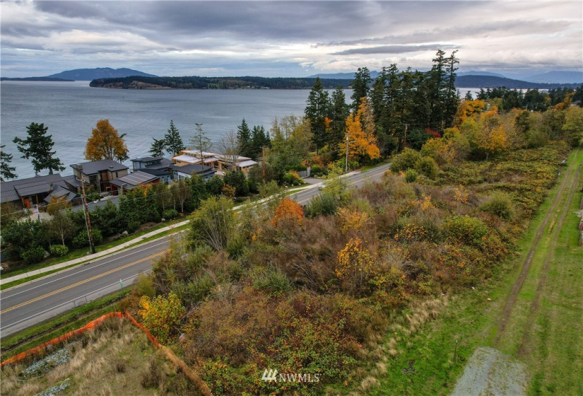 3704 Oakes View, Anacortes, Washington 98221, 4 Bedrooms Bedrooms, ,2 BathroomsBathrooms,Residential,For Sale,Oakes View,NWM1857092