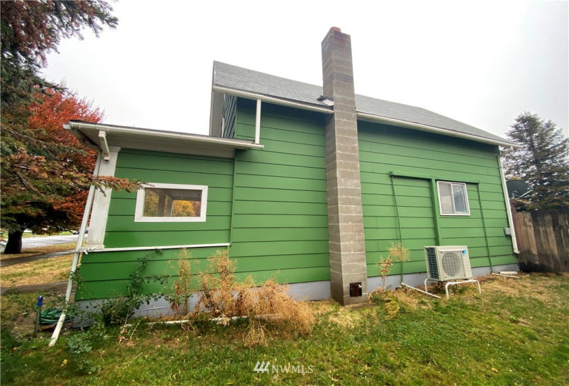410 Washington, Dayton, Washington 99328, 3 Bedrooms Bedrooms, ,1 BathroomBathrooms,Residential,For Sale,Washington,NWM1856847