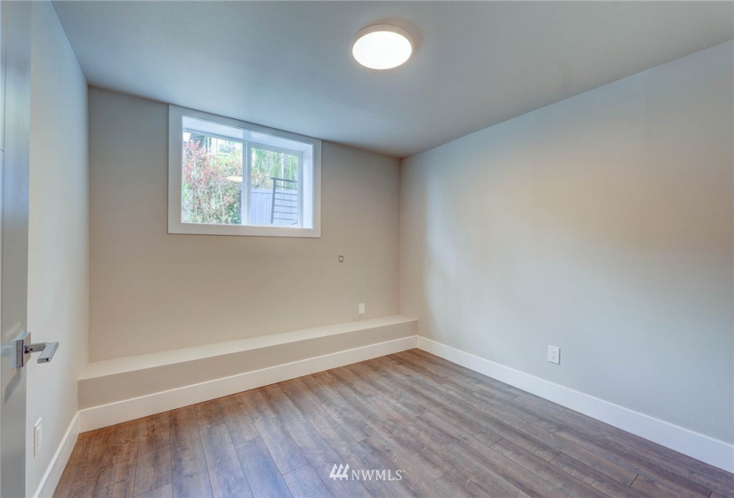 4910 Holly, Seattle, Washington 98148, 5 Bedrooms Bedrooms, ,3 BathroomsBathrooms,Residential,For Sale,Holly,NWM1857144