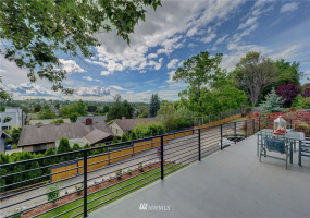 4910 Holly, Seattle, Washington 98148, 5 Bedrooms Bedrooms, ,3 BathroomsBathrooms,Residential,For Sale,Holly,NWM1857144