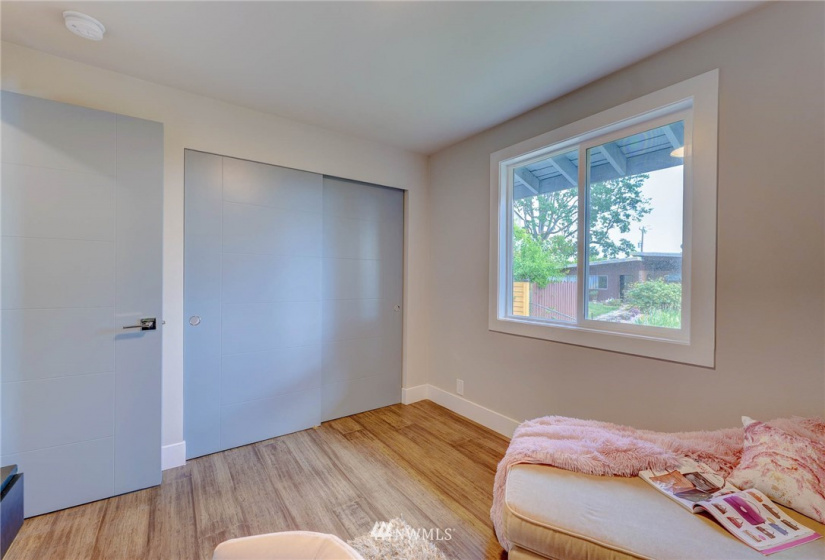 4910 Holly, Seattle, Washington 98148, 5 Bedrooms Bedrooms, ,3 BathroomsBathrooms,Residential,For Sale,Holly,NWM1857144