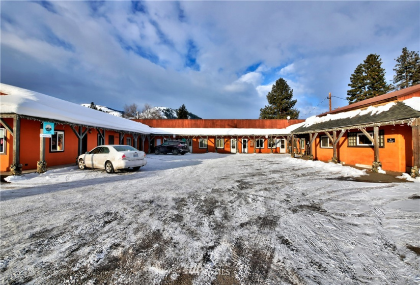 125 Methow valley, Twisp, Washington 98856, ,Commercial Sale,For Sale,Methow valley,NWM1856924