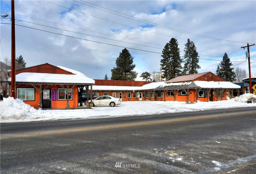 125 Methow valley, Twisp, Washington 98856, ,Commercial Sale,For Sale,Methow valley,NWM1856924