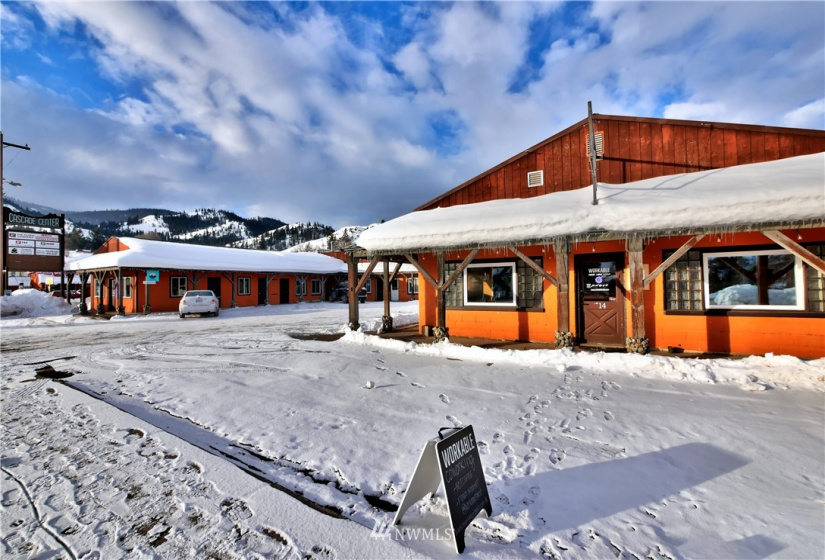 125 Methow valley, Twisp, Washington 98856, ,Commercial Sale,For Sale,Methow valley,NWM1856924
