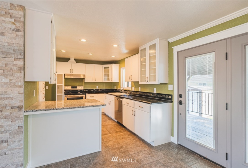 1421 Lakeway, Moses Lake, Washington 98837, 4 Bedrooms Bedrooms, ,2 BathroomsBathrooms,Residential,For Sale,Broadripple Add #3,Lakeway,NWM1857203