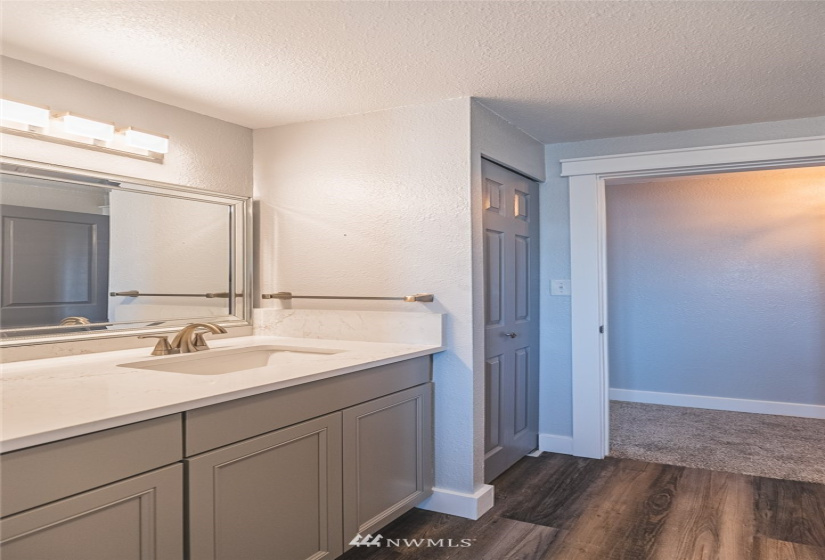 1421 Lakeway, Moses Lake, Washington 98837, 4 Bedrooms Bedrooms, ,2 BathroomsBathrooms,Residential,For Sale,Broadripple Add #3,Lakeway,NWM1857203