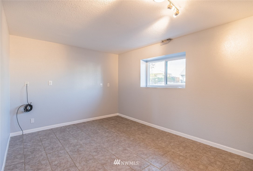 1421 Lakeway, Moses Lake, Washington 98837, 4 Bedrooms Bedrooms, ,2 BathroomsBathrooms,Residential,For Sale,Broadripple Add #3,Lakeway,NWM1857203