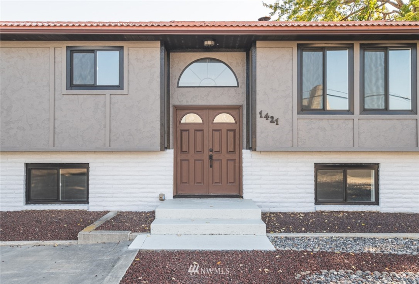 1421 Lakeway, Moses Lake, Washington 98837, 4 Bedrooms Bedrooms, ,2 BathroomsBathrooms,Residential,For Sale,Broadripple Add #3,Lakeway,NWM1857203