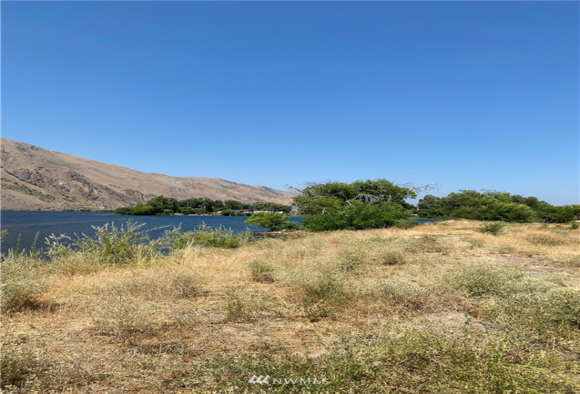 21317 US 97, Orondo, Washington 98843, ,Commercial Sale,For Sale,US 97,NWM1857260