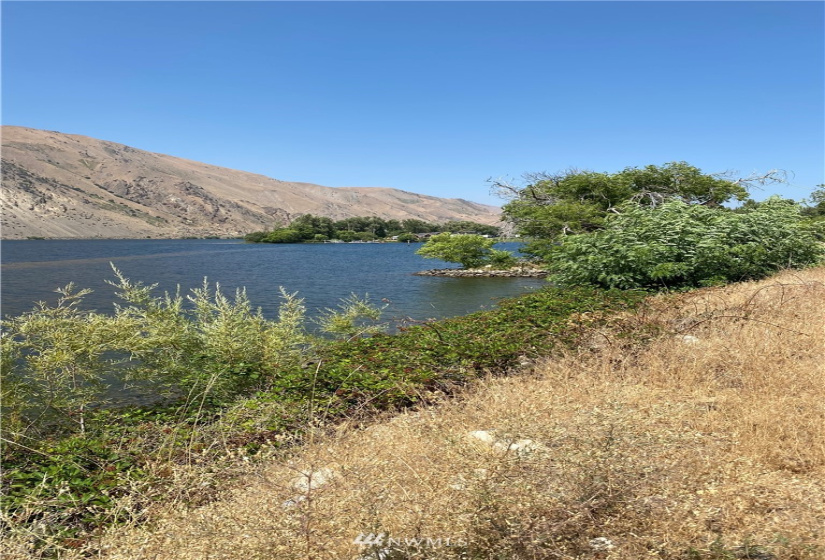 21317 US 97, Orondo, Washington 98843, ,Commercial Sale,For Sale,US 97,NWM1857260