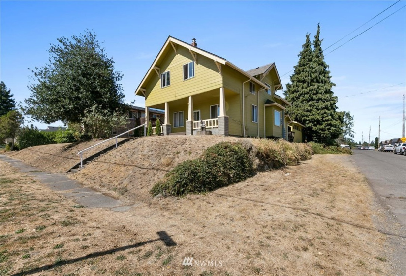 1651 35th, Tacoma, Washington 98418, ,Residential Income,For Sale,Chandler's Replat,35th,NWM1857259