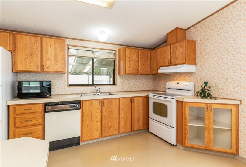 5900 64th, Marysville, Washington 98270, 2 Bedrooms Bedrooms, ,2 BathroomsBathrooms,Residential,For Sale,Glenwood Mobile Estates,64th,NWM1856004