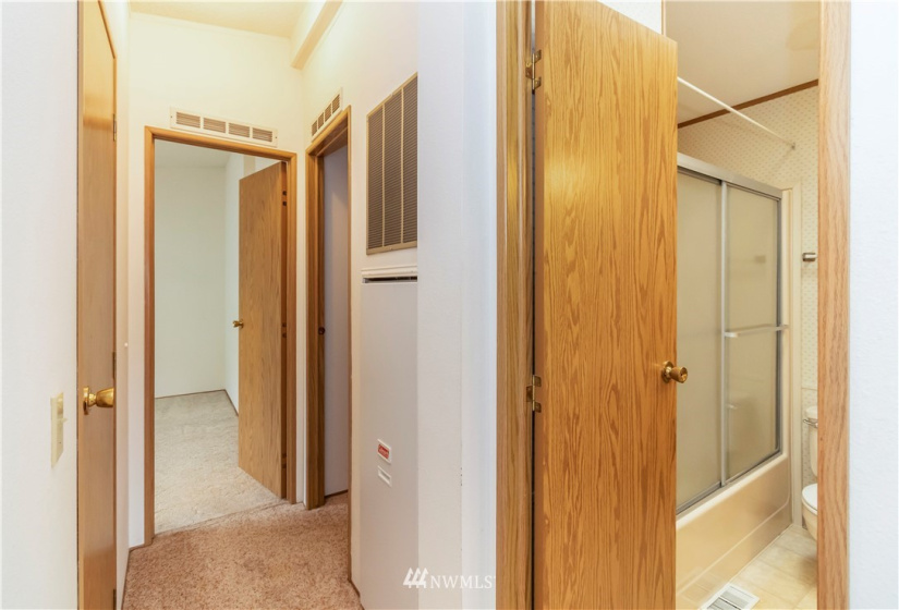 5900 64th, Marysville, Washington 98270, 2 Bedrooms Bedrooms, ,2 BathroomsBathrooms,Residential,For Sale,Glenwood Mobile Estates,64th,NWM1856004