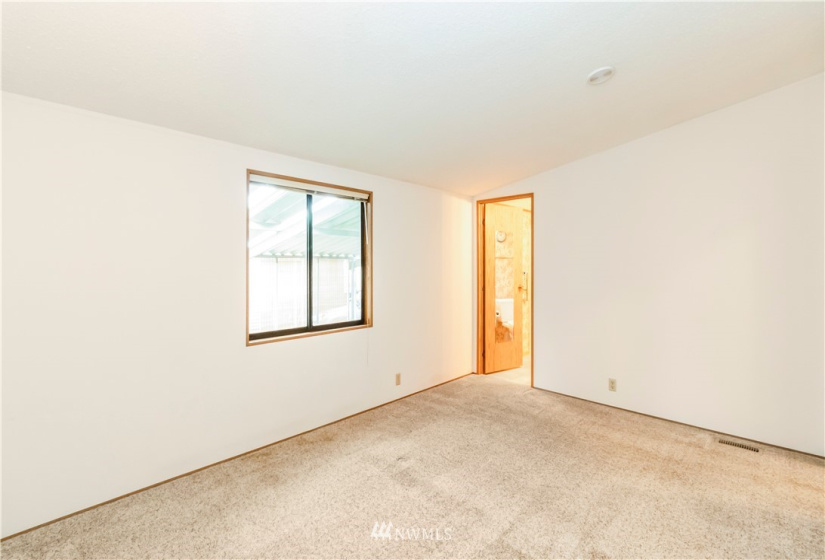 5900 64th, Marysville, Washington 98270, 2 Bedrooms Bedrooms, ,2 BathroomsBathrooms,Residential,For Sale,Glenwood Mobile Estates,64th,NWM1856004