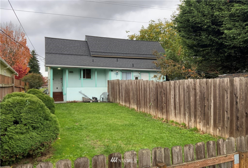 2519 Pine, Everett, Washington 98201, ,Residential Income,For Sale,Pine,NWM1857174