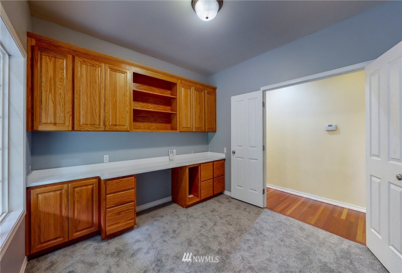 35718 59th, Eatonville, Washington 98328, 4 Bedrooms Bedrooms, ,2 BathroomsBathrooms,Residential,For Sale,59th,NWM1857143
