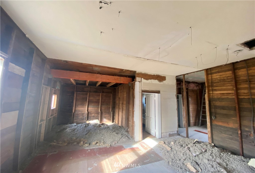 218 Warren, Waitsburg, Washington 99361, 2 Bedrooms Bedrooms, ,1 BathroomBathrooms,Residential,For Sale,Warren,NWM1856851