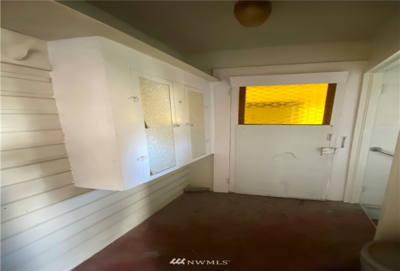 218 Warren, Waitsburg, Washington 99361, 2 Bedrooms Bedrooms, ,1 BathroomBathrooms,Residential,For Sale,Warren,NWM1856851