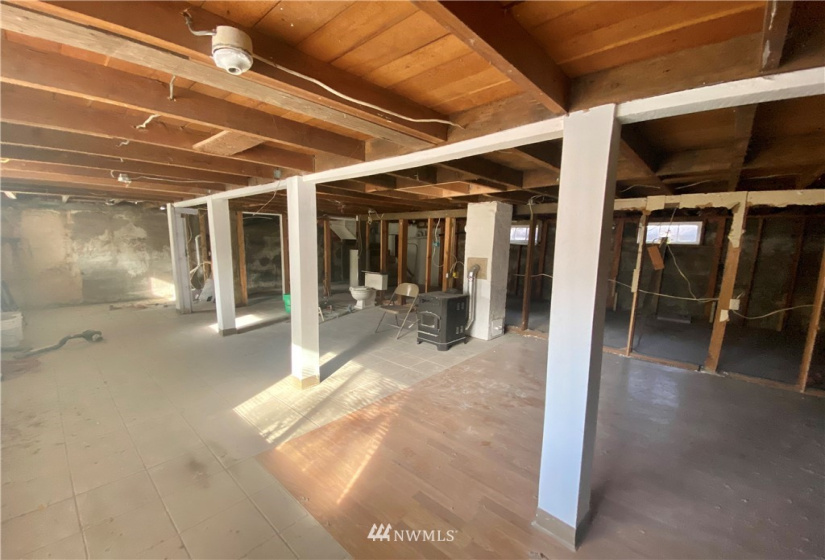 218 Warren, Waitsburg, Washington 99361, 2 Bedrooms Bedrooms, ,1 BathroomBathrooms,Residential,For Sale,Warren,NWM1856851