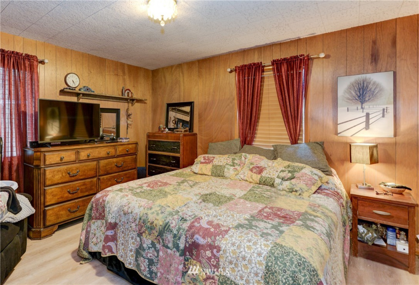 5739 Steamboat Island, Olympia, Washington 98502, 1 Bedroom Bedrooms, ,1 BathroomBathrooms,Residential,For Sale,Steamboat Island,NWM1857473