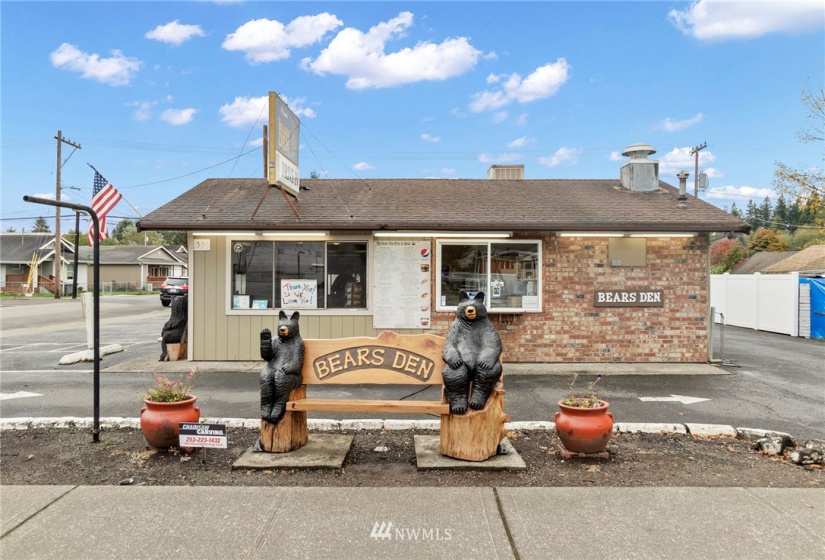 301 Simpson, McCleary, Washington 98557, ,Commercial Sale,For Sale,Simpson,NWM1853007