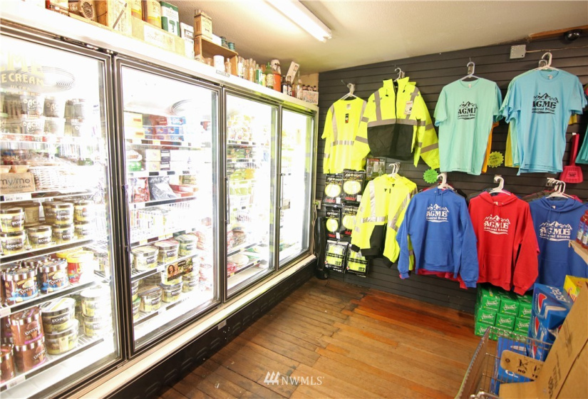 2035 Valley, Acme, Washington 98220, ,Commercial Sale,For Sale,Valley,NWM1857634