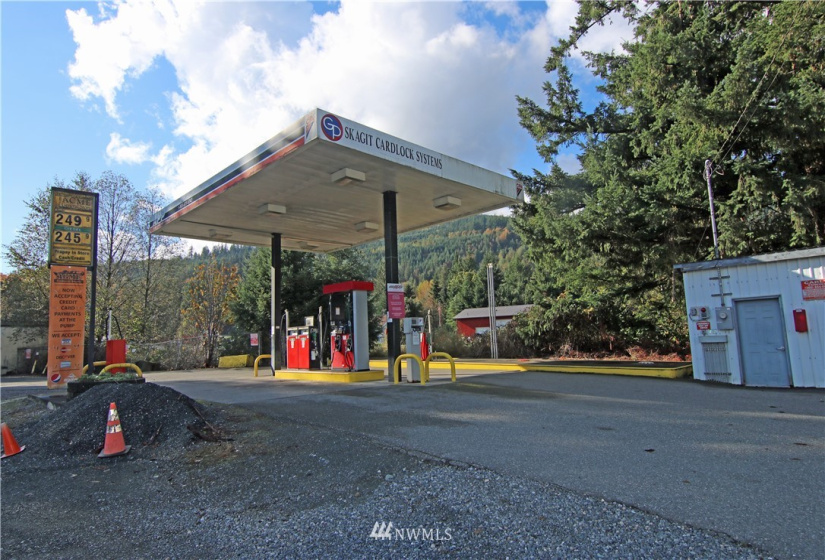 2035 Valley, Acme, Washington 98220, ,Commercial Sale,For Sale,Valley,NWM1857634