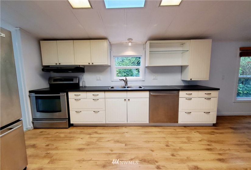 130 Salmon, Clallam Bay, Washington 98326, 3 Bedrooms Bedrooms, ,1 BathroomBathrooms,Residential,For Sale,Salmon,NWM1857546