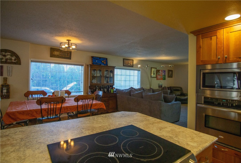 1354 Sumach, Walla Walla, Washington 99362, 5 Bedrooms Bedrooms, ,2 BathroomsBathrooms,Residential,For Sale,Sumach,NWM1857956