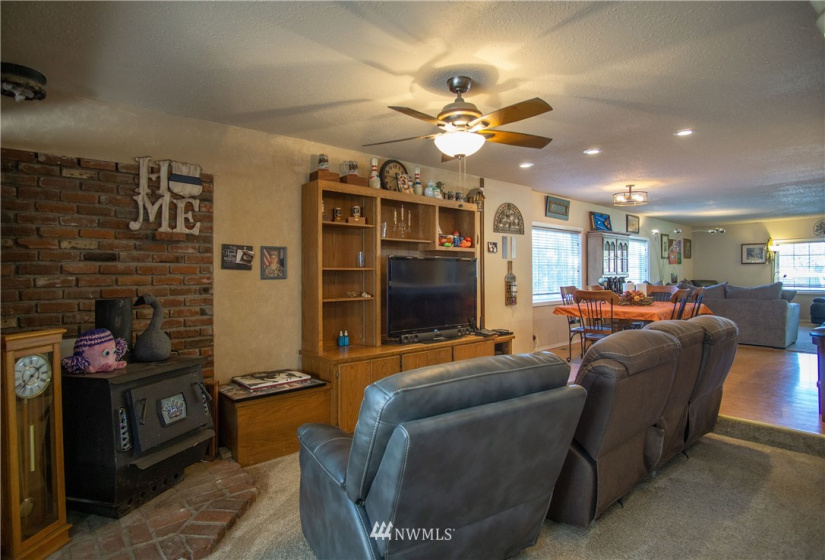 1354 Sumach, Walla Walla, Washington 99362, 5 Bedrooms Bedrooms, ,2 BathroomsBathrooms,Residential,For Sale,Sumach,NWM1857956