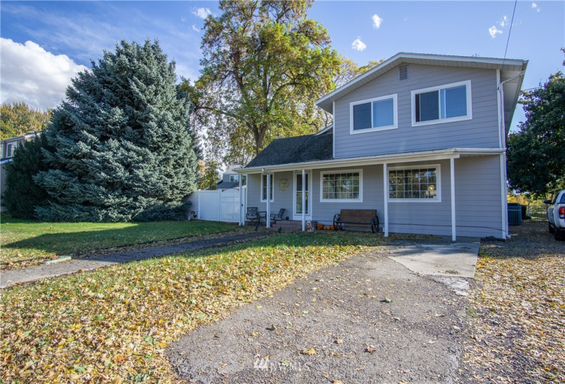 1354 Sumach, Walla Walla, Washington 99362, 5 Bedrooms Bedrooms, ,2 BathroomsBathrooms,Residential,For Sale,Sumach,NWM1857956
