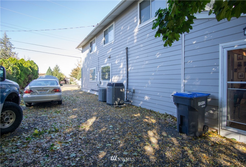 1354 Sumach, Walla Walla, Washington 99362, 5 Bedrooms Bedrooms, ,2 BathroomsBathrooms,Residential,For Sale,Sumach,NWM1857956