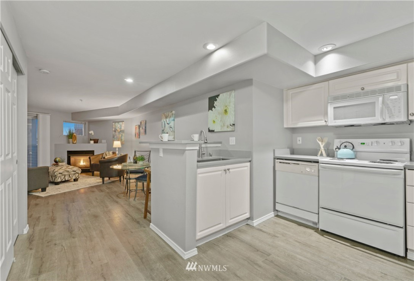 3318 30th, Seattle, Washington 98126, 1 Bedroom Bedrooms, ,1 BathroomBathrooms,Residential Lease,For Rent,30th,NWM1858240