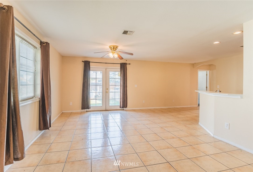 1146 A, Ephrata, Washington 98823, 3 Bedrooms Bedrooms, ,2 BathroomsBathrooms,Residential,For Sale,A,NWM1858250