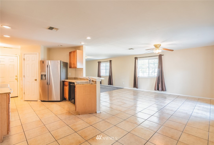 1146 A, Ephrata, Washington 98823, 3 Bedrooms Bedrooms, ,2 BathroomsBathrooms,Residential,For Sale,A,NWM1858250