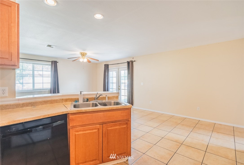 1146 A, Ephrata, Washington 98823, 3 Bedrooms Bedrooms, ,2 BathroomsBathrooms,Residential,For Sale,A,NWM1858250