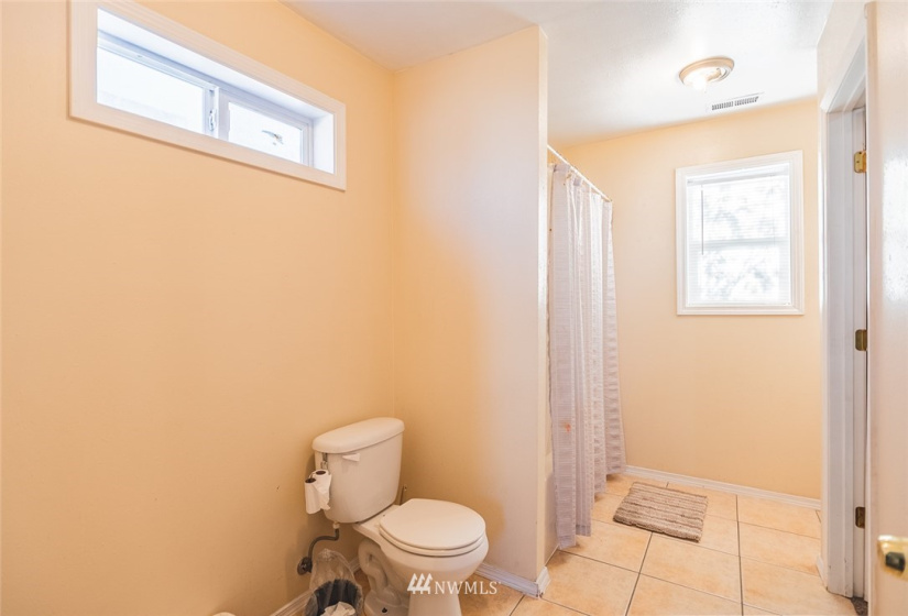 1146 A, Ephrata, Washington 98823, 3 Bedrooms Bedrooms, ,2 BathroomsBathrooms,Residential,For Sale,A,NWM1858250