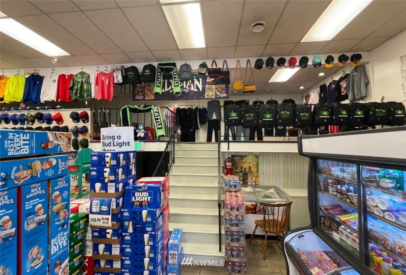 2405 Broadway, Everett, Washington 98201, ,Business Opportunity,For Sale,Broadway,NWM1858291
